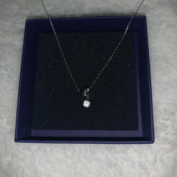 swarovski heart pendant necklace - Picture 2 of 3